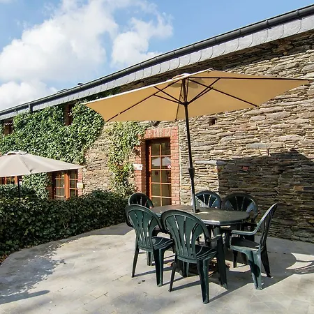 Casa vacanze Cozy Holiday In With Sauna And Jacuzzi Sensenruth